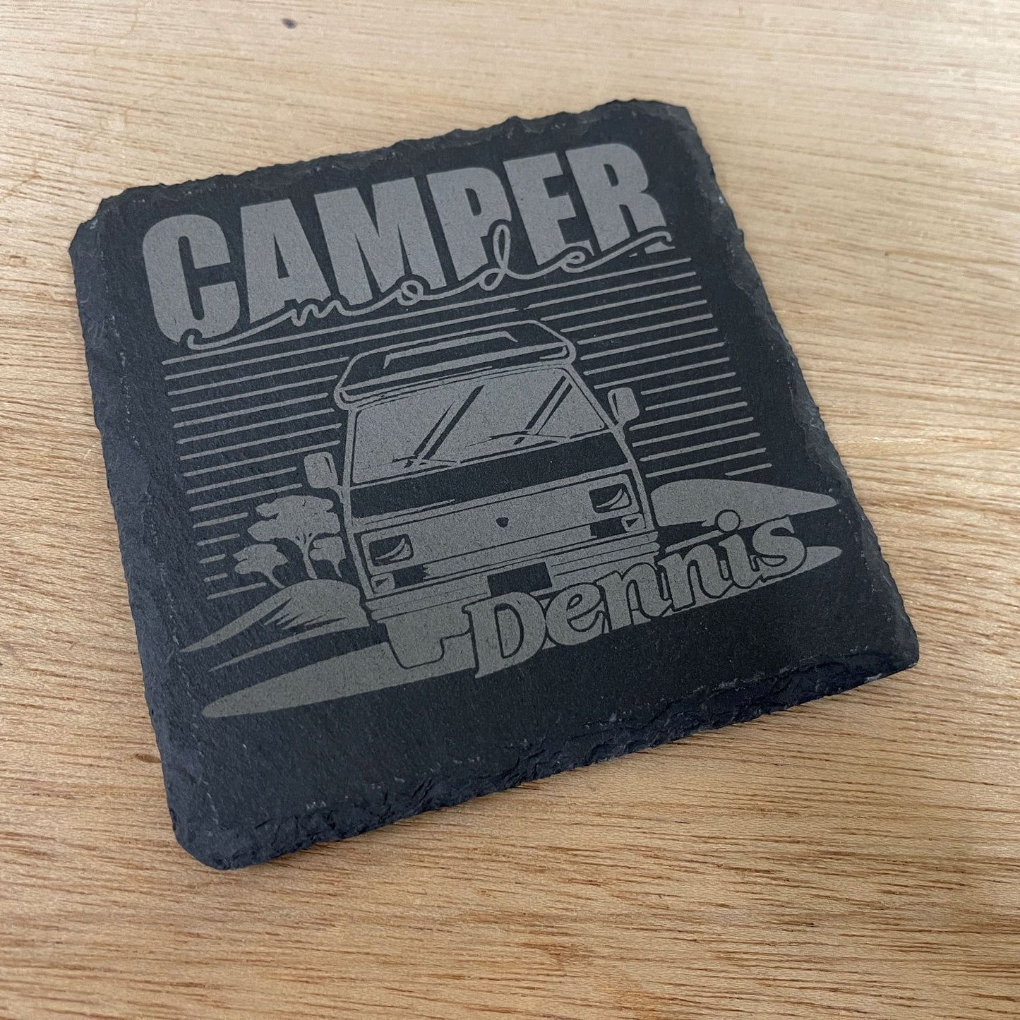 Leistenen onderzetter met eigen naam (10x10cm)