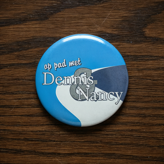 Magneet Button met het logo van Dennis en Nancy - 58mm